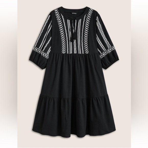 BloomChic Plus Size Geometric Bandana Print Knot Neck Tassel Trim Dress - Picture 6 of 7